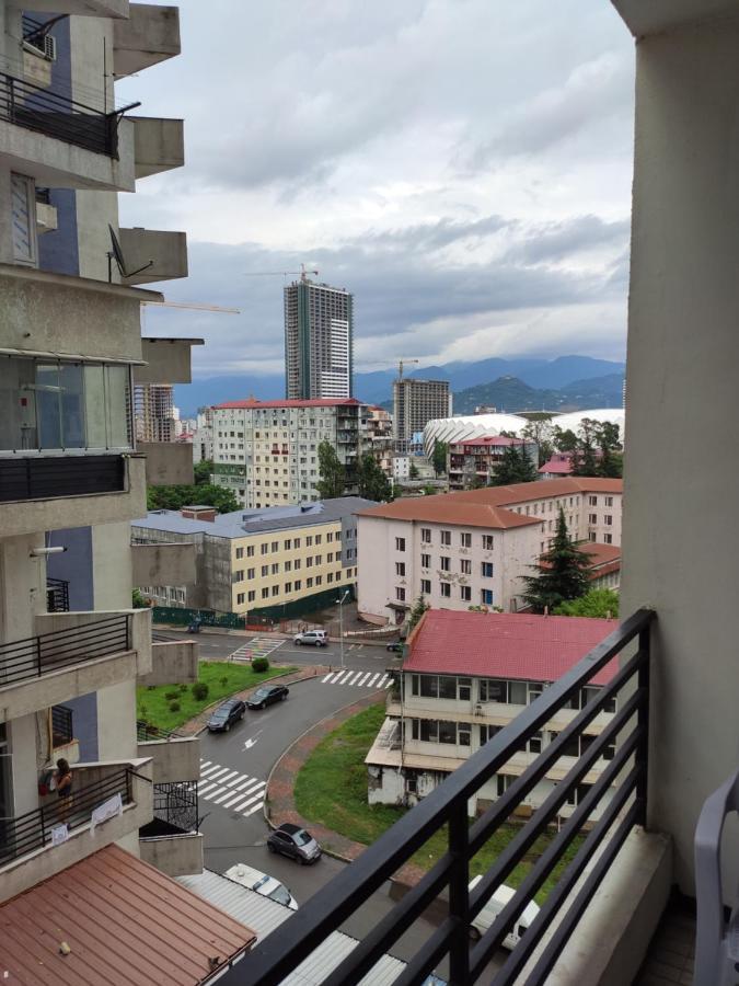 Real Palace Studio Batumi Exterior photo